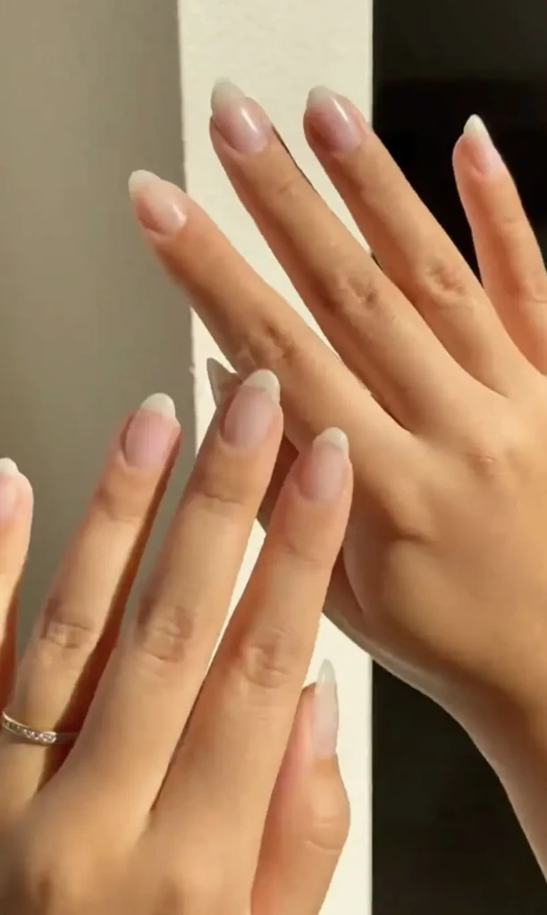 ناخنهای طبیعی بدون کاشت، معیار زیبایی ساده و واقعی